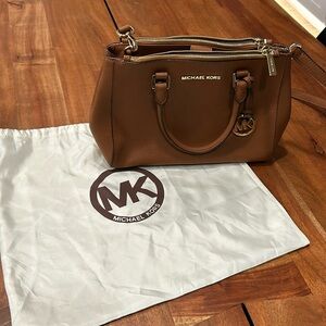 Michael Kors crossbody coated leather bag